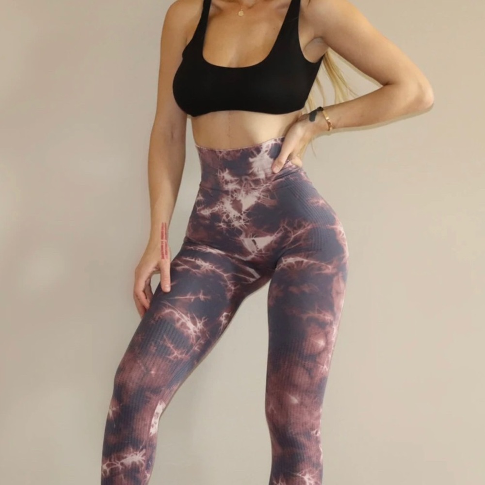 Naturyl Veronica Tights- color incense
